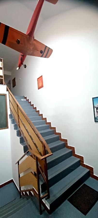 Penzion A Restaurace U Jezirka Hrimezdice 外观 照片